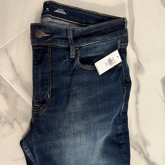 NWT Old Navy Jeans - Picture 1 of 2